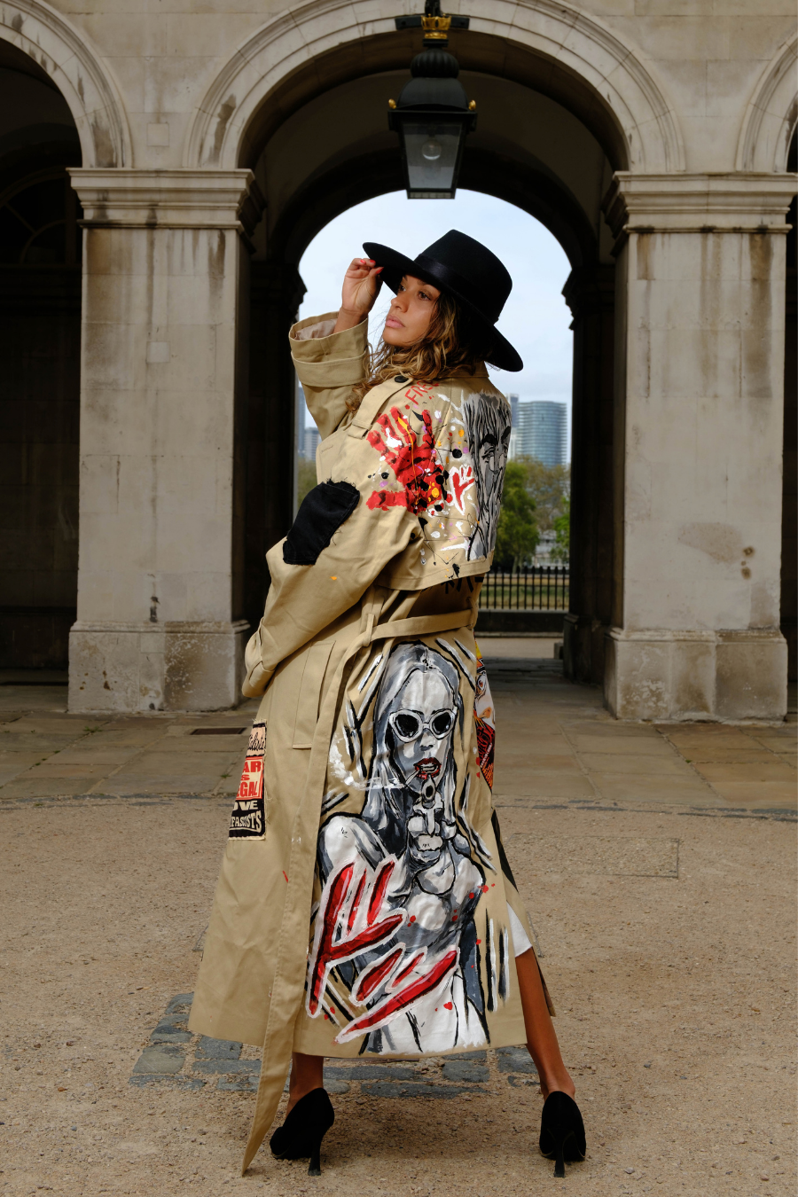 Barek Neverlandess London streetwear - CUSTOMIZED OVERSIZED TRENCH COAT unique designer fashion artwork