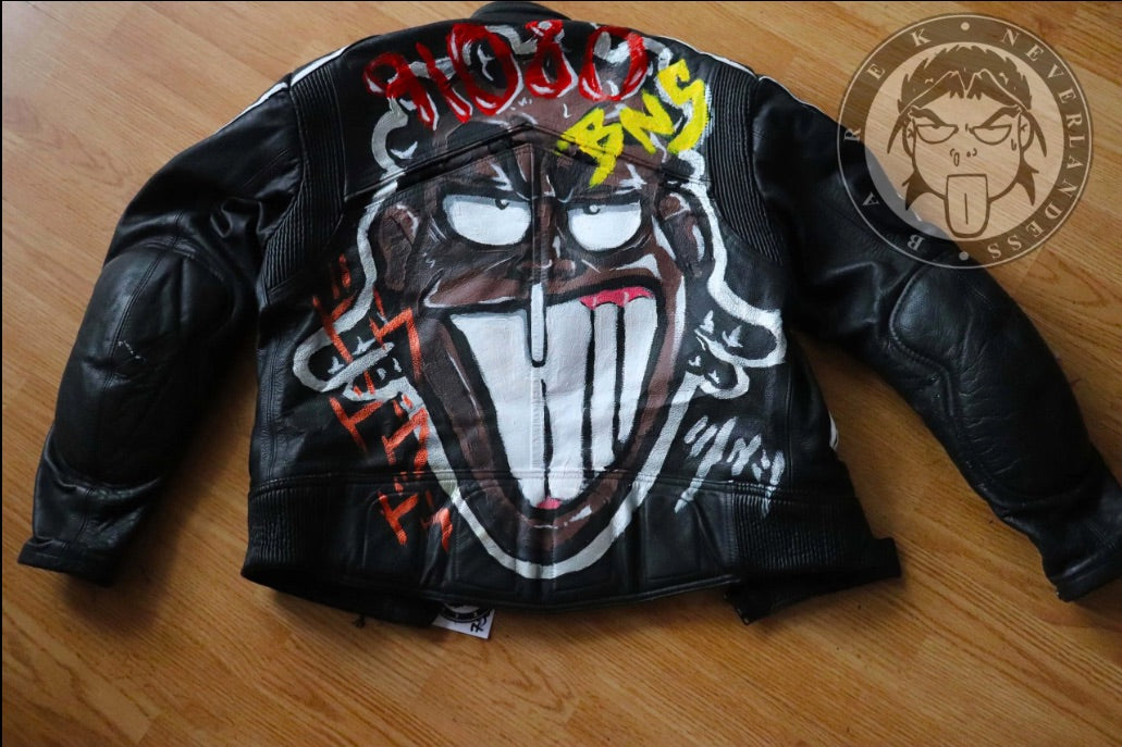 “Contour Code” Fitted Black Leather Jacket