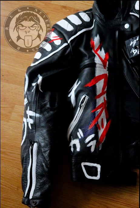 “Contour Code” Fitted Black Leather Jacket